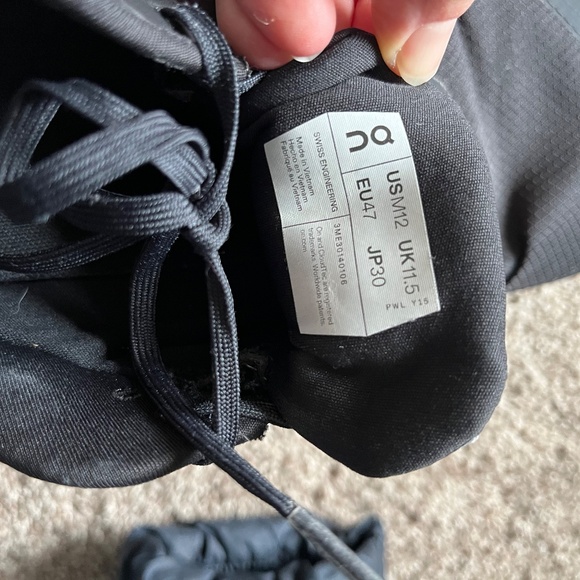 ON Men's Sneakers - Picture 4 of 4